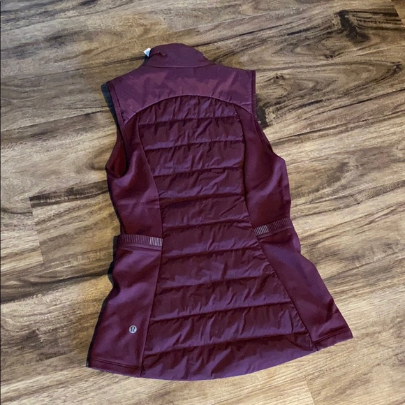 Lululemon Down For It All Vest - Picture 9 of 13
